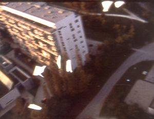 Manifestul [The Manifesto], 2005, performance, super 8, 1:32 min., film still, courtesy the artists 